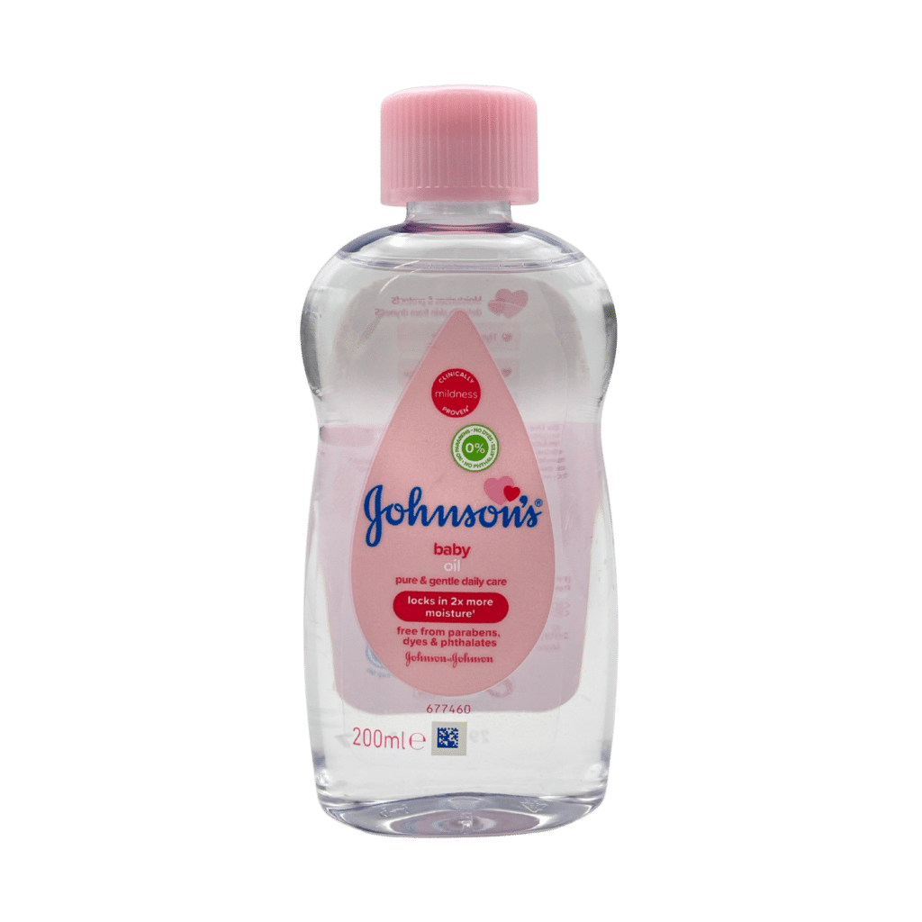 Johnsons baby oil 200ml front view